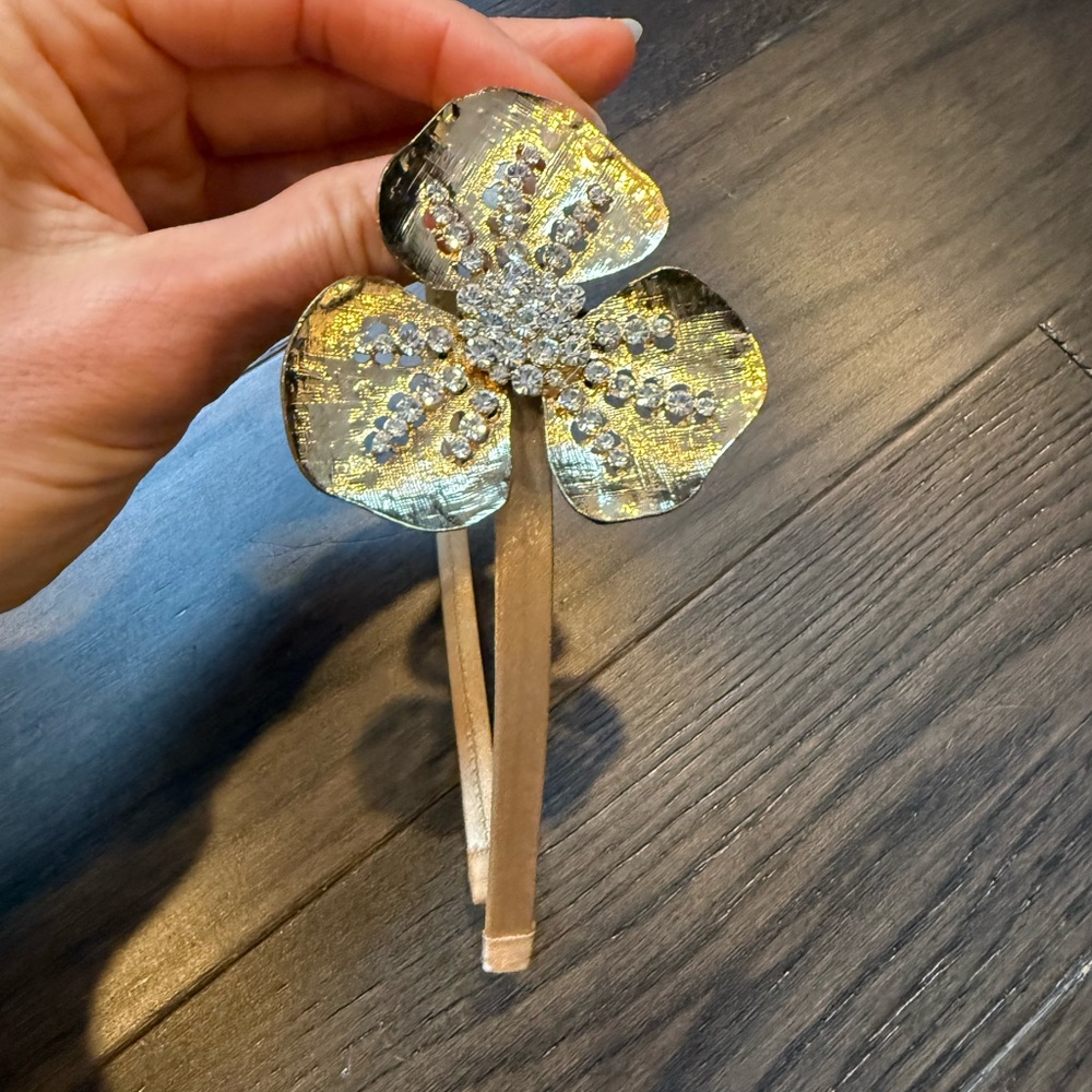 bebe Gold Floral Headband